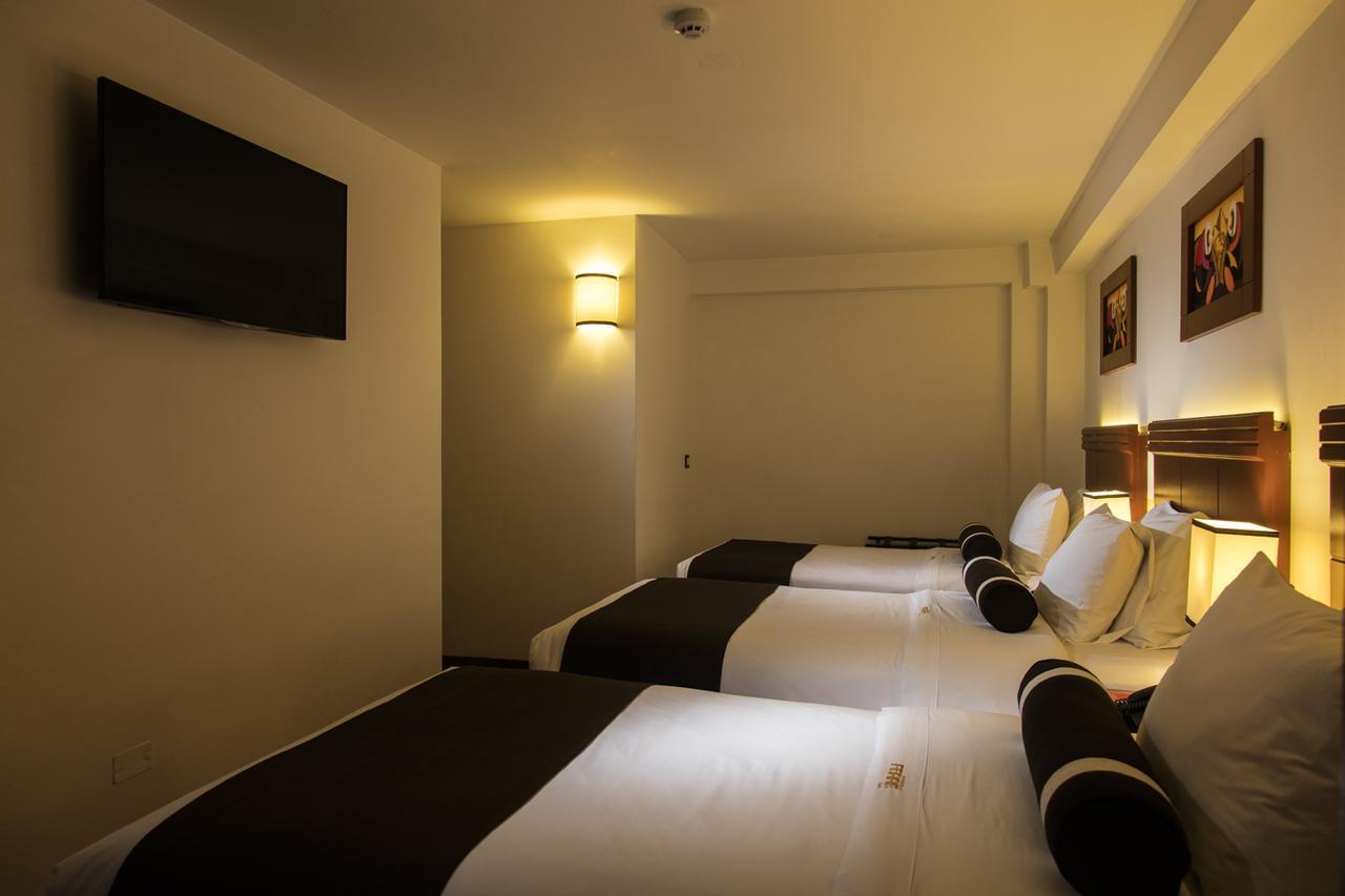 Ferre Hotel